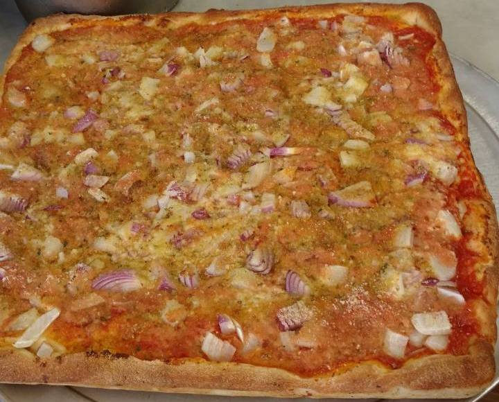 Spincione Carinese with Onions